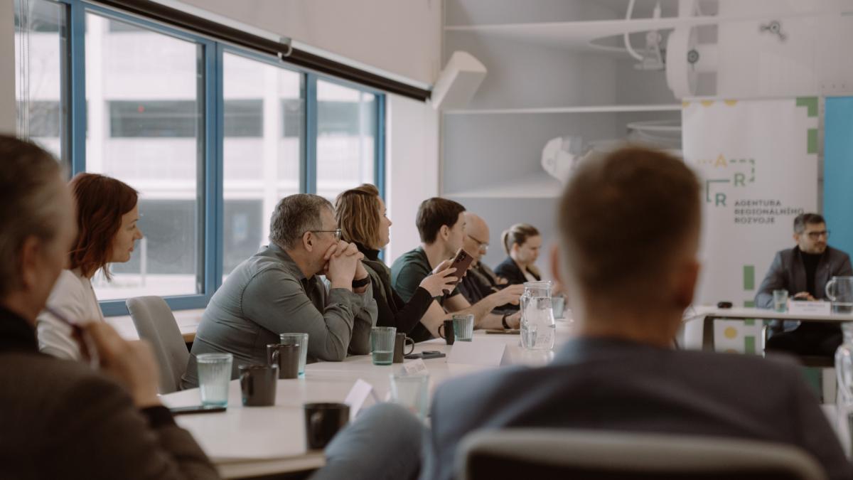 Business Breakfast & CXI TUL: Přineste technologický problém, odejděte s řešením.